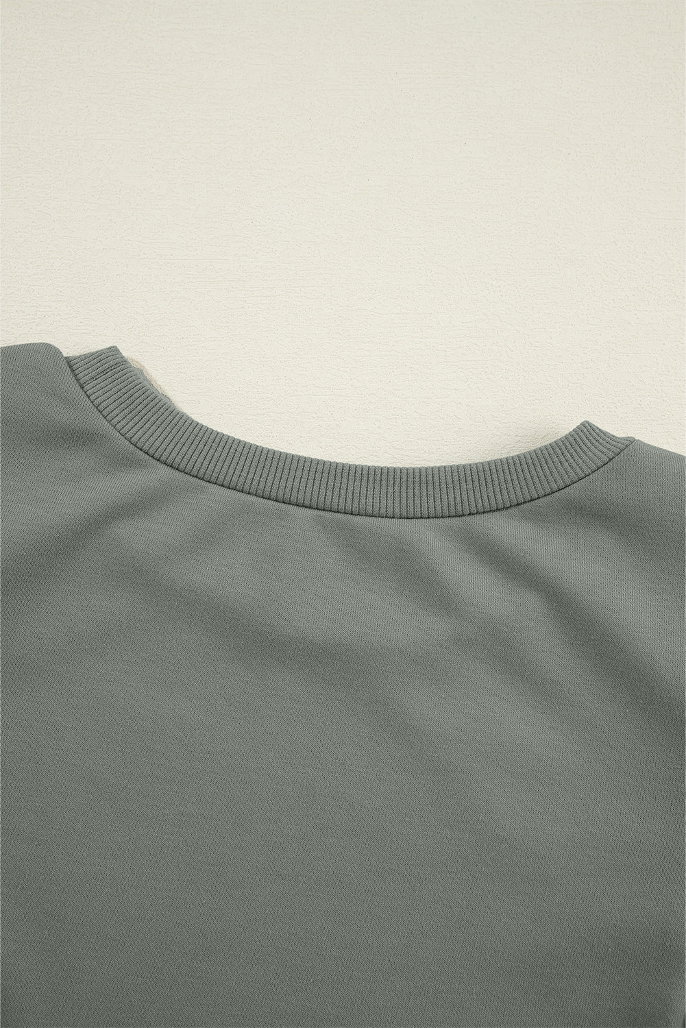 Grayish Green Solid Patchwork Sleeve Round Neck Sweatshirt